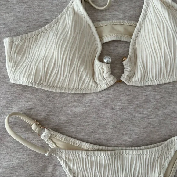 Zaful White Ribbed Bikini Set - Picture 2 of 2